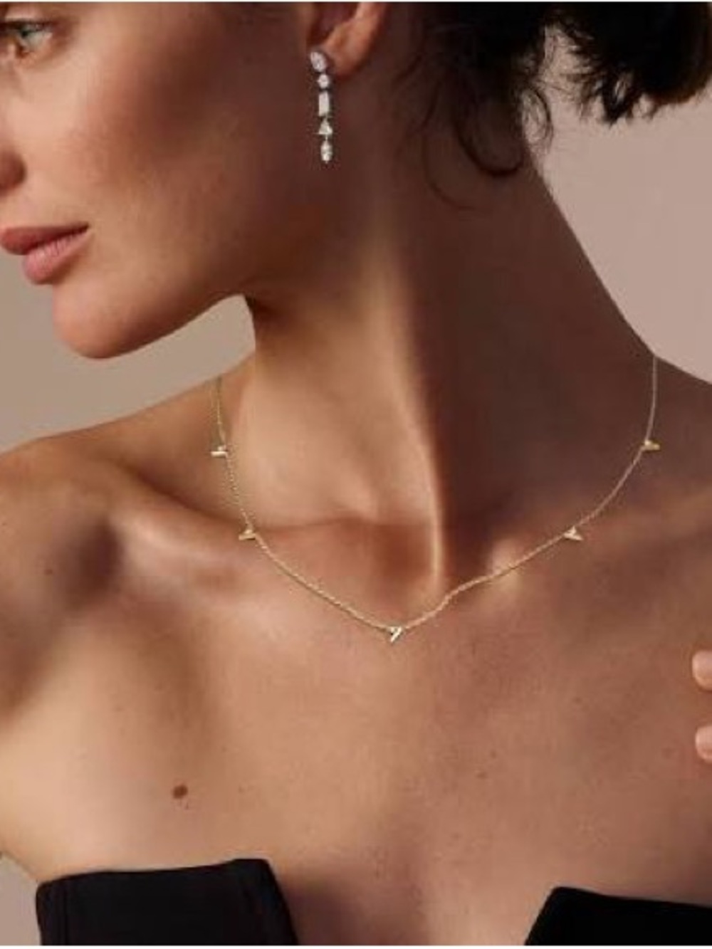 Vrai petite station necklace